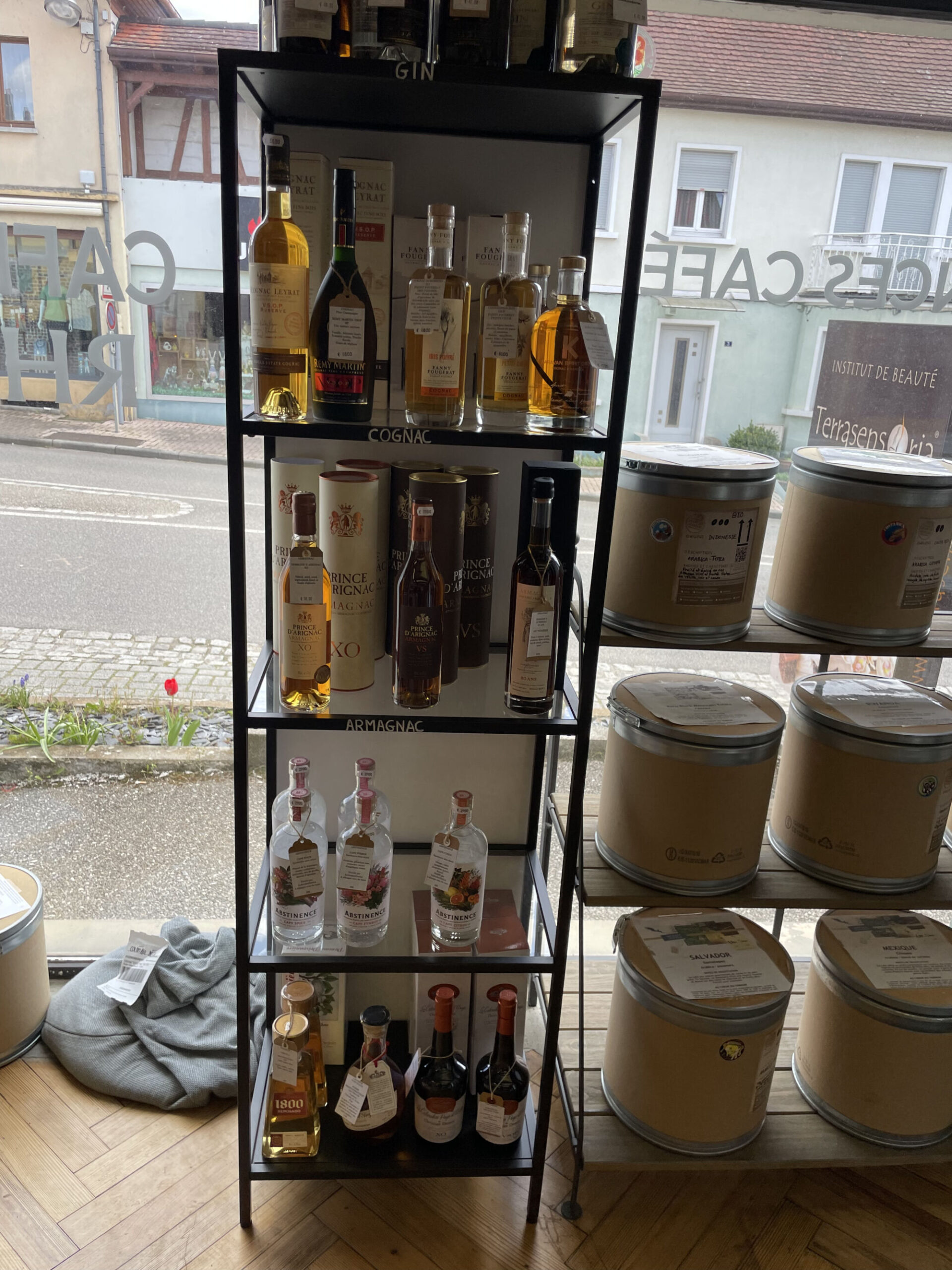 RHUMERIE 18 SCALED | La Rhumerie Boutiques spécialisées dans la vente d’alcools, cafés et thés sur Soultz, Waldighoffen et Altkirch Kingersheim 2